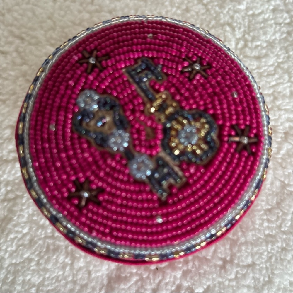 Anthropologie FORTUNE Beaded Lidded Jewelry Box PINK Magic Keys Secret Keeper